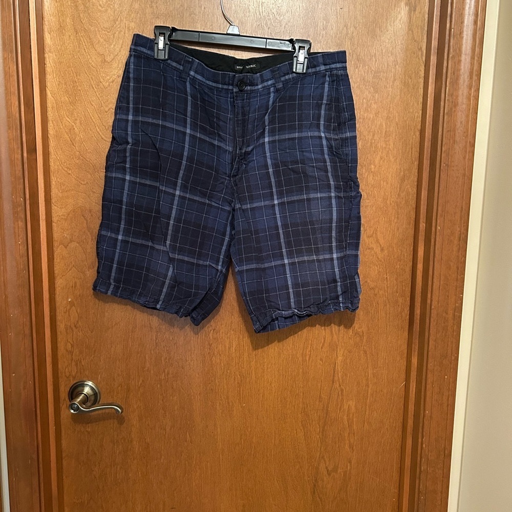2 for 1 deal* Banana Republic blue plaid shorts size 33